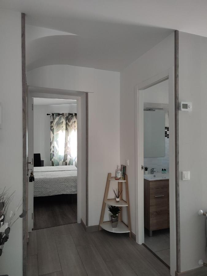 Casa Luzon, Terraza-Solarium Con Ducha Y Salon Rustico Appartement Villarejo de Salvanés Buitenkant foto